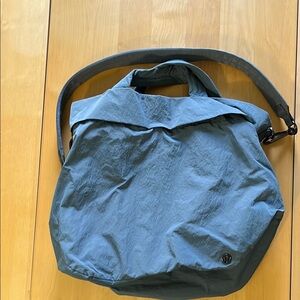 Lululemon On My Level Tote Bag
